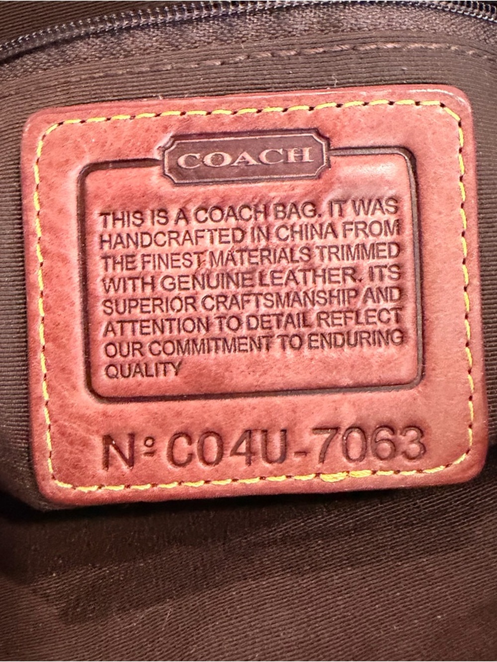 Coach Y2K Special Edition Signature Shoulder Bag Berry Suede & Red Leather - Picture 5 of 16